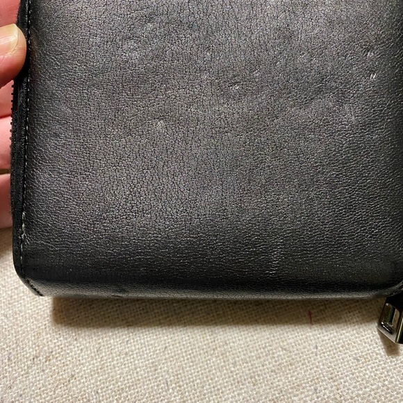 1 DAY SALE!!‼️MARC JACOBS MADE IN ITALY WALLET - Picture 10 of 13